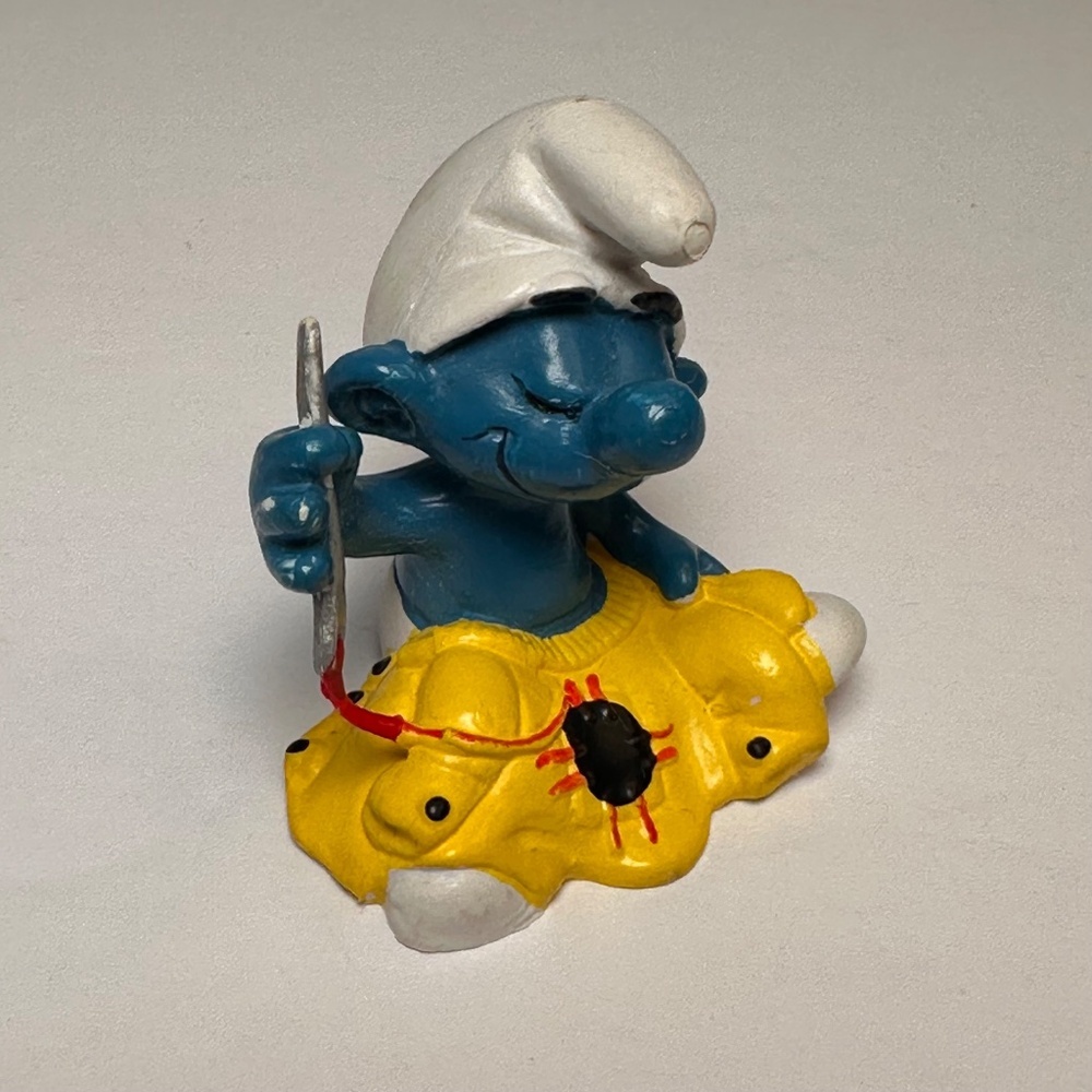 Vintage Sewing Smurf Figurine 1981 Schleich Peyo Portugal Smurfs Tailor